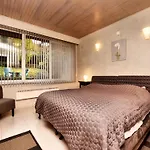 Jacuzzi Retreat, Ardennes