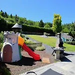 Jacuzzi Retreat, Ardennes Vakantiehuis Filly