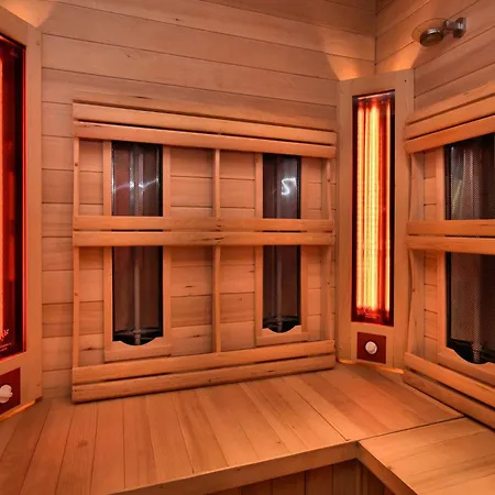 Сasa de vacaciones Jacuzzi Retreat, Ardennes *