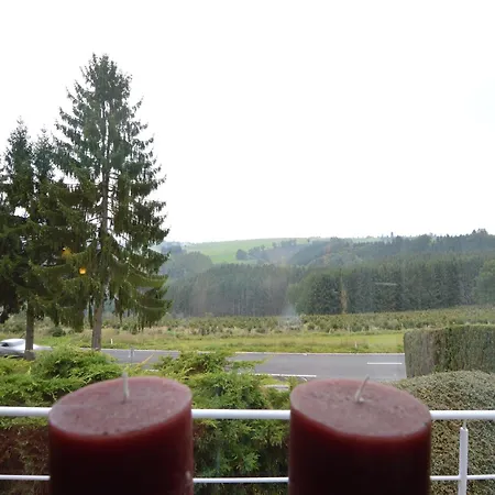 Jacuzzi Retreat, Ardennes Ferienhaus Filly