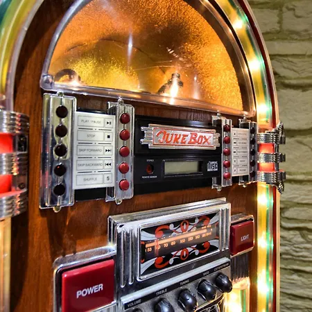 Ferienhaus Jacuzzi Retreat, Ardennes